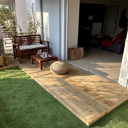 Spacious And Sunkissed 3Br & 2 Bathrooms Apartment 아테네 외부 사진