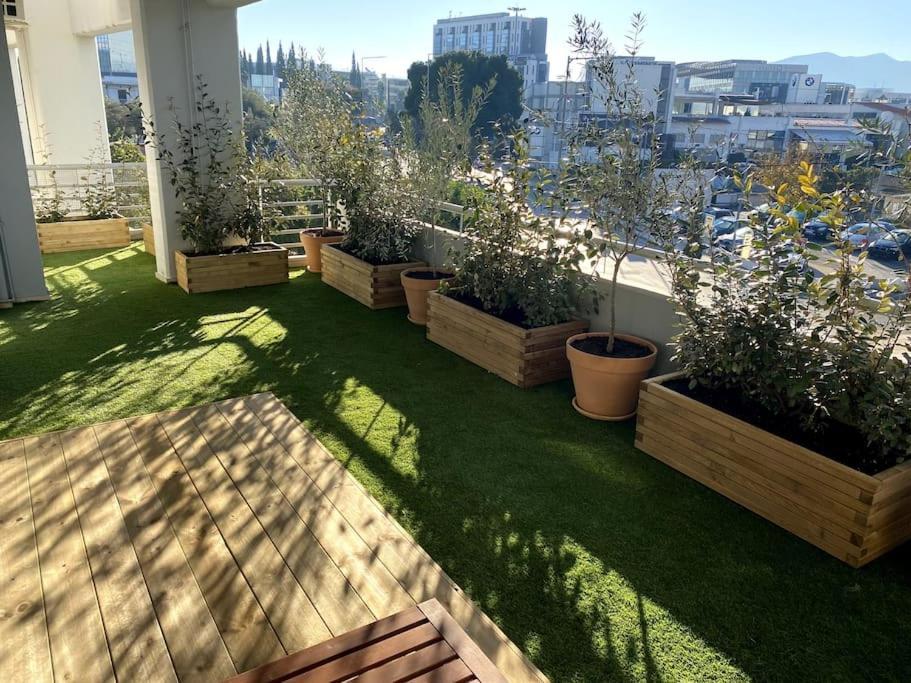Spacious And Sunkissed 3Br & 2 Bathrooms Apartment 아테네 외부 사진